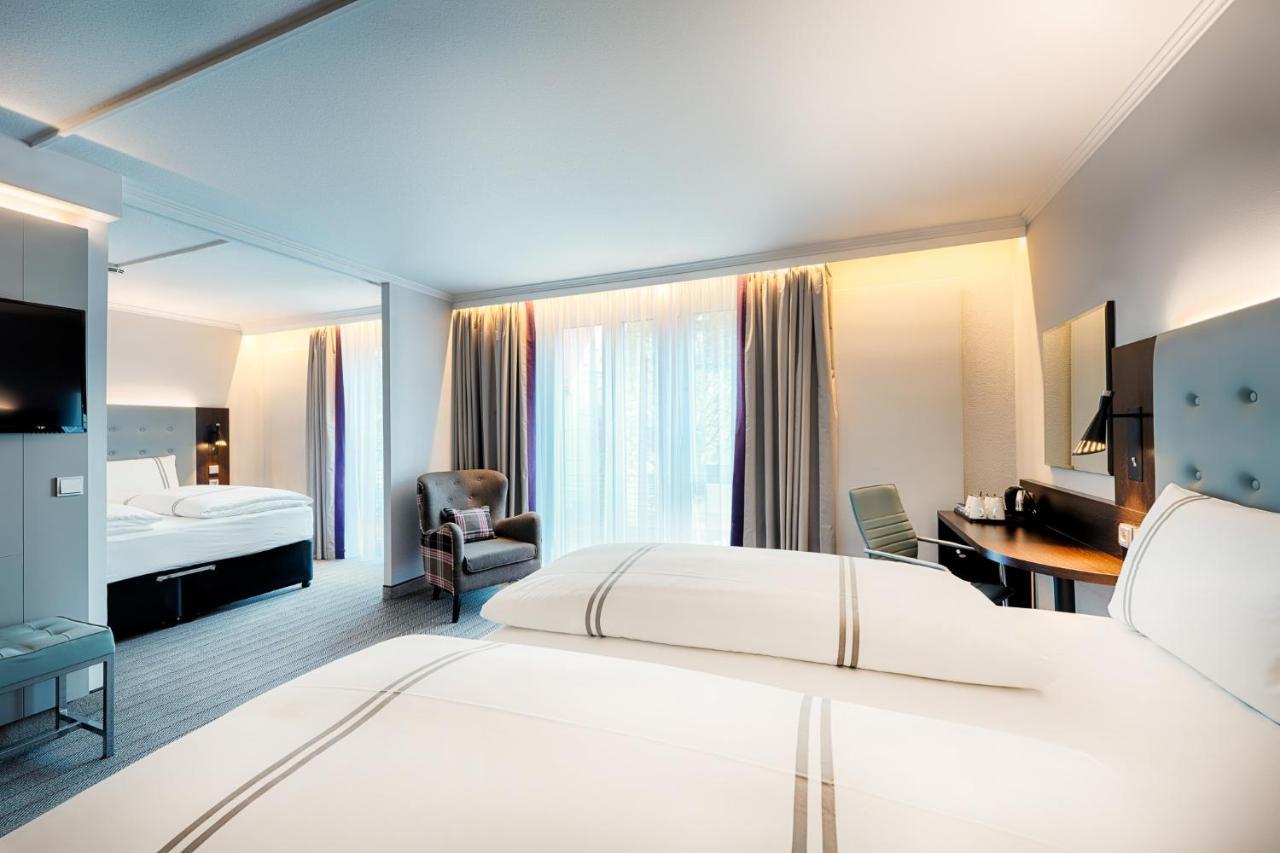 Premier Inn Stuttgart Bad Cannstatt מראה חיצוני תמונה